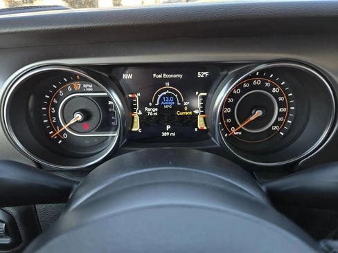 New 2023 Jeep Gladiator Willys image 19