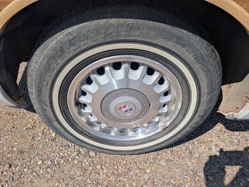 Used 1996 Buick Roadmaster Estate image 8