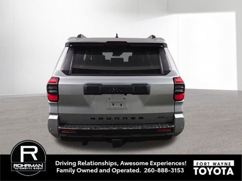 New 2026 Toyota 4Runner TRD Off-Road Premium image 8