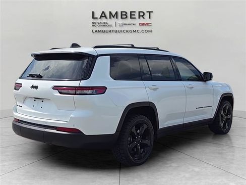 Used 2021 Jeep Grand Cherokee L Laredo AWD/4WD image 5