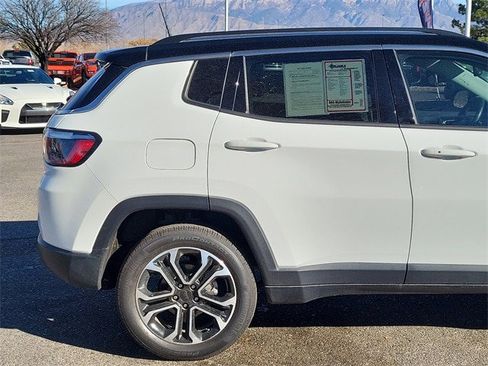 Used 2022 Jeep Compass Limited w/ Sun and Sound Group image 4