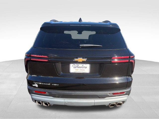 Used 2026 Chevrolet Traverse LT AWD/4WD image 4