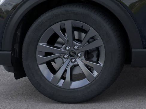 New 2026 Ford Explorer Active w/ Active Comfort Package image 19