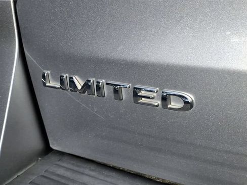 Used 2023 Ford Expedition Limited RWD image 7