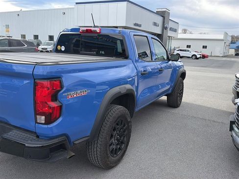 Used 2026 Chevrolet Colorado Trail Boss AWD/4WD image 7