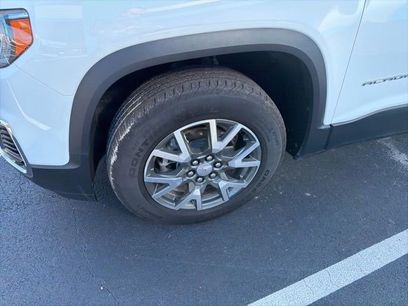 Used 2023 GMC Acadia SLE w/ Driver Convenience Package