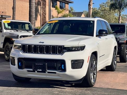 Used 2022 Jeep Grand Cherokee Overland w/ Advanced Protech Group III image 6