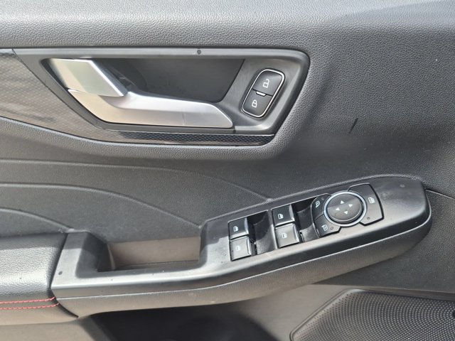 Used 2025 Ford Escape ST-Line FWD image 13
