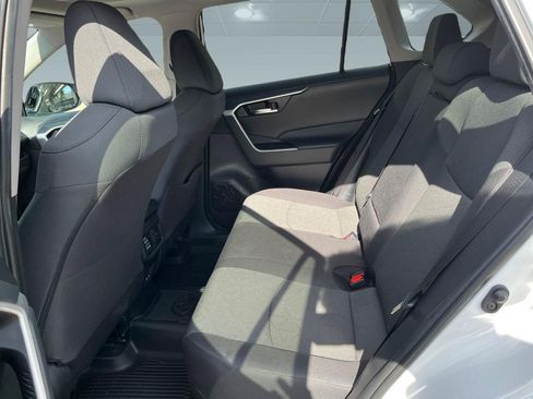 Used 2024 Toyota RAV4 XLE w/ Convenience Package FWD image 9
