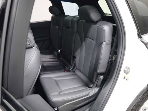 Used 2025 Audi Q7 3.0T Premium Plus w/ Premium Plus Package image 34