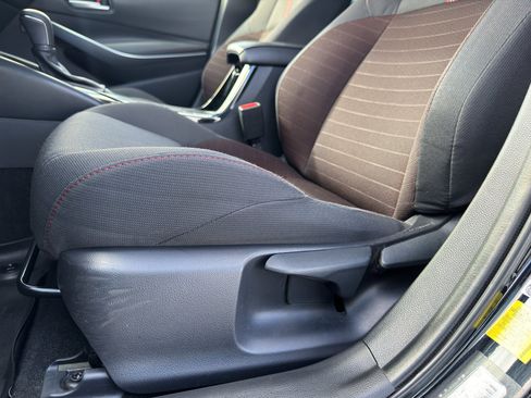 Certified 2024 Toyota Corolla SE image 12