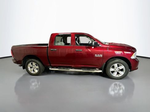 Used 2018 RAM 1500 Express w/ Express Value Package AWD/4WD image 9