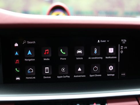 Used 2024 Porsche 911 Carrera w/ Premium Package image 50