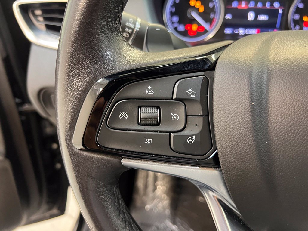 Used 2023 Buick Enclave Essence FWD image 20