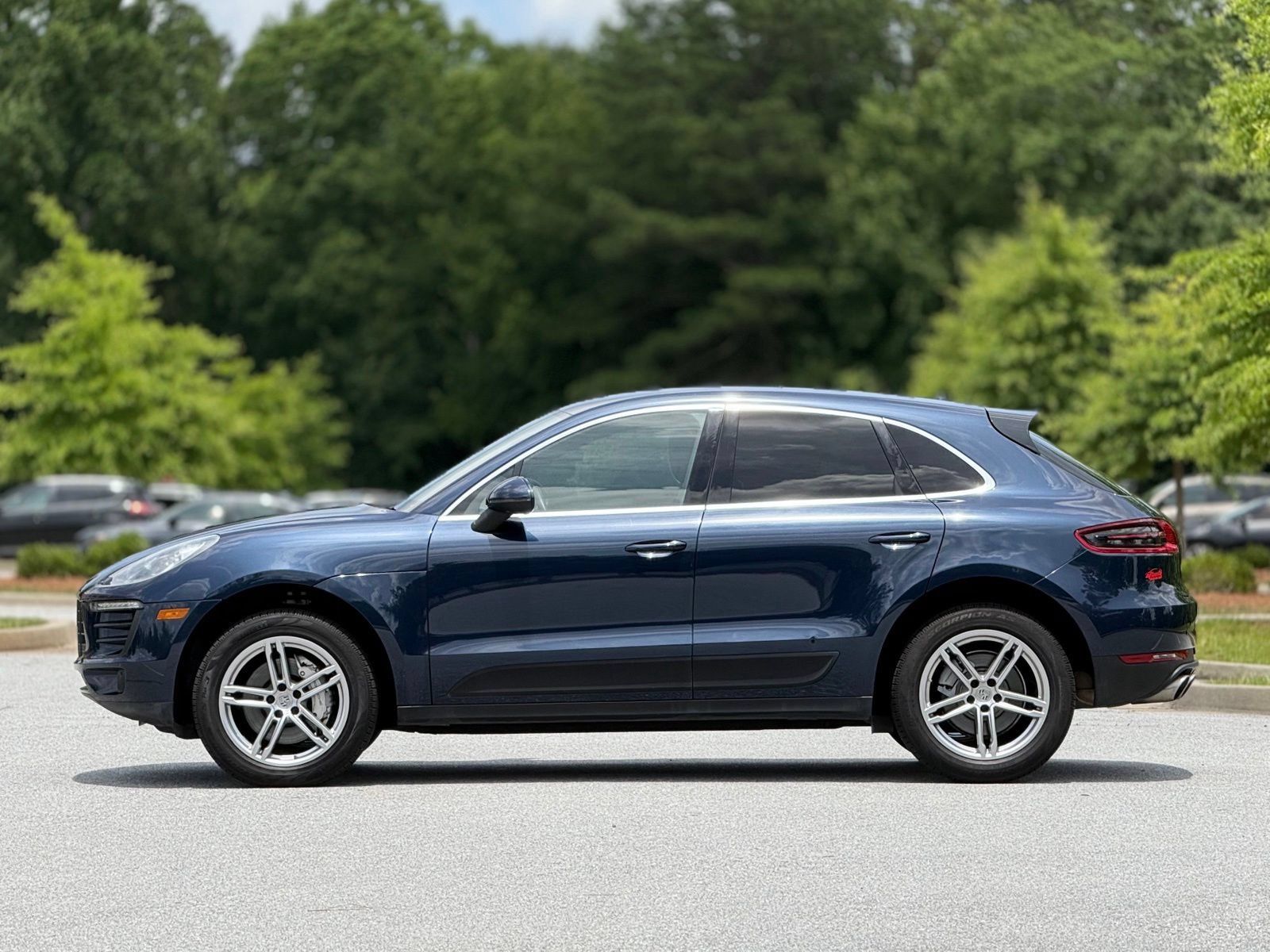 Used 2015 Porsche Macan S AWD/4WD image 9