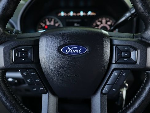 Used 2019 Ford F150 XLT w/ Equipment Group 302A Luxury AWD/4WD image 11