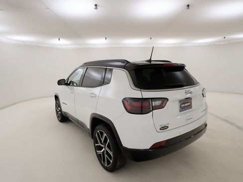 Used 2025 Jeep Compass Limited w/ Elite Group image 30