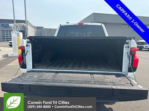 Used 2022 Ford F150 Lightning Lariat w/ Equipment Group 511A High AWD/4WD image 4