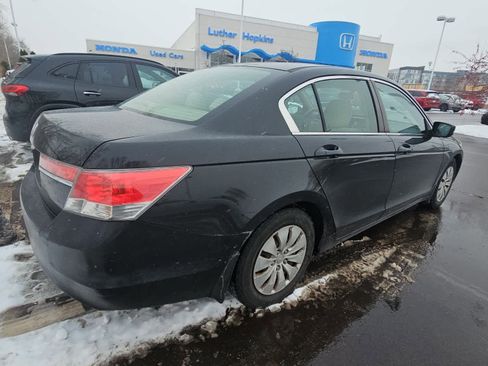 Used 2012 Honda Accord LX image 3