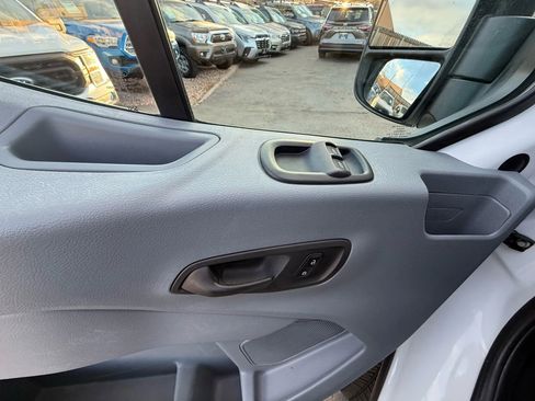 Used 2018 Ford Transit 250 130 Low Roof image 31