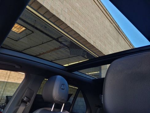 Used 2023 Mercedes-Benz GLE 450 4MATIC image 26