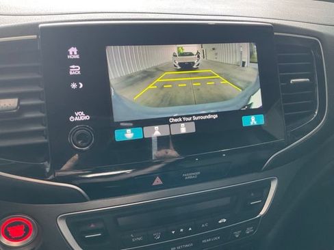 Certified 2022 Honda Pilot Special Edition image 17