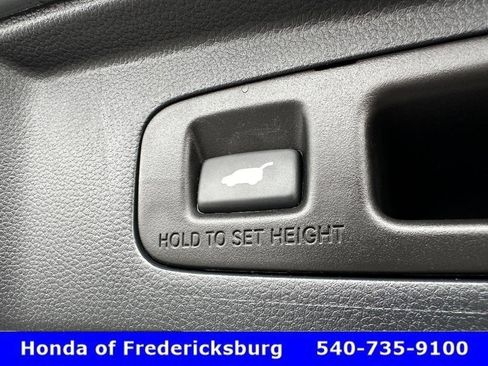 Certified 2025 Honda CR-V EX-L image 39