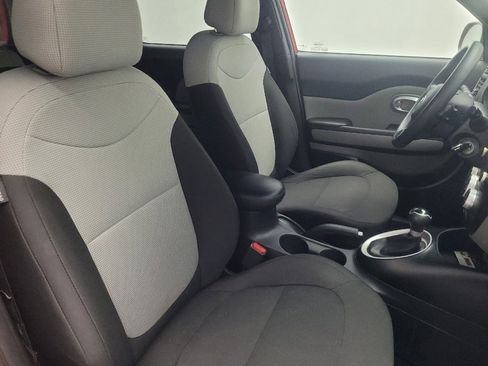 Used 2019 Kia Soul image 21
