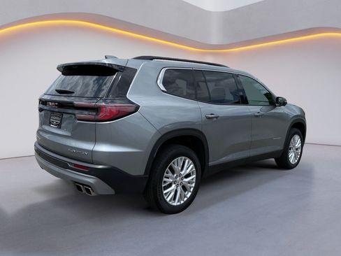 Used 2026 GMC Acadia Elevation w/ Elevation Premium Package AWD/4WD image 3