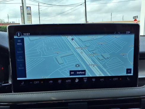 Used 2025 Lincoln Corsair FWD image 10