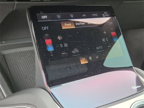 New 2026 Cadillac Vistiq Platinum w/ LPO, Floor Liner Package image 28