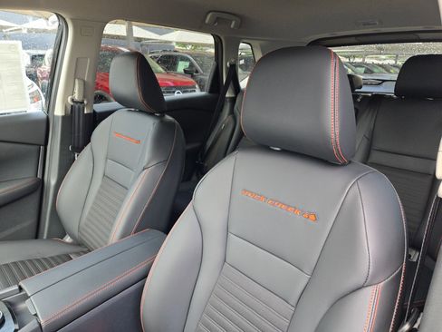 New 2026 Nissan Rogue SV AWD/4WD image 8