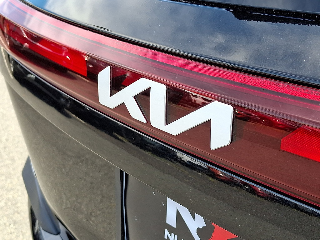 Used 2024 Kia Seltos S AWD/4WD image 29