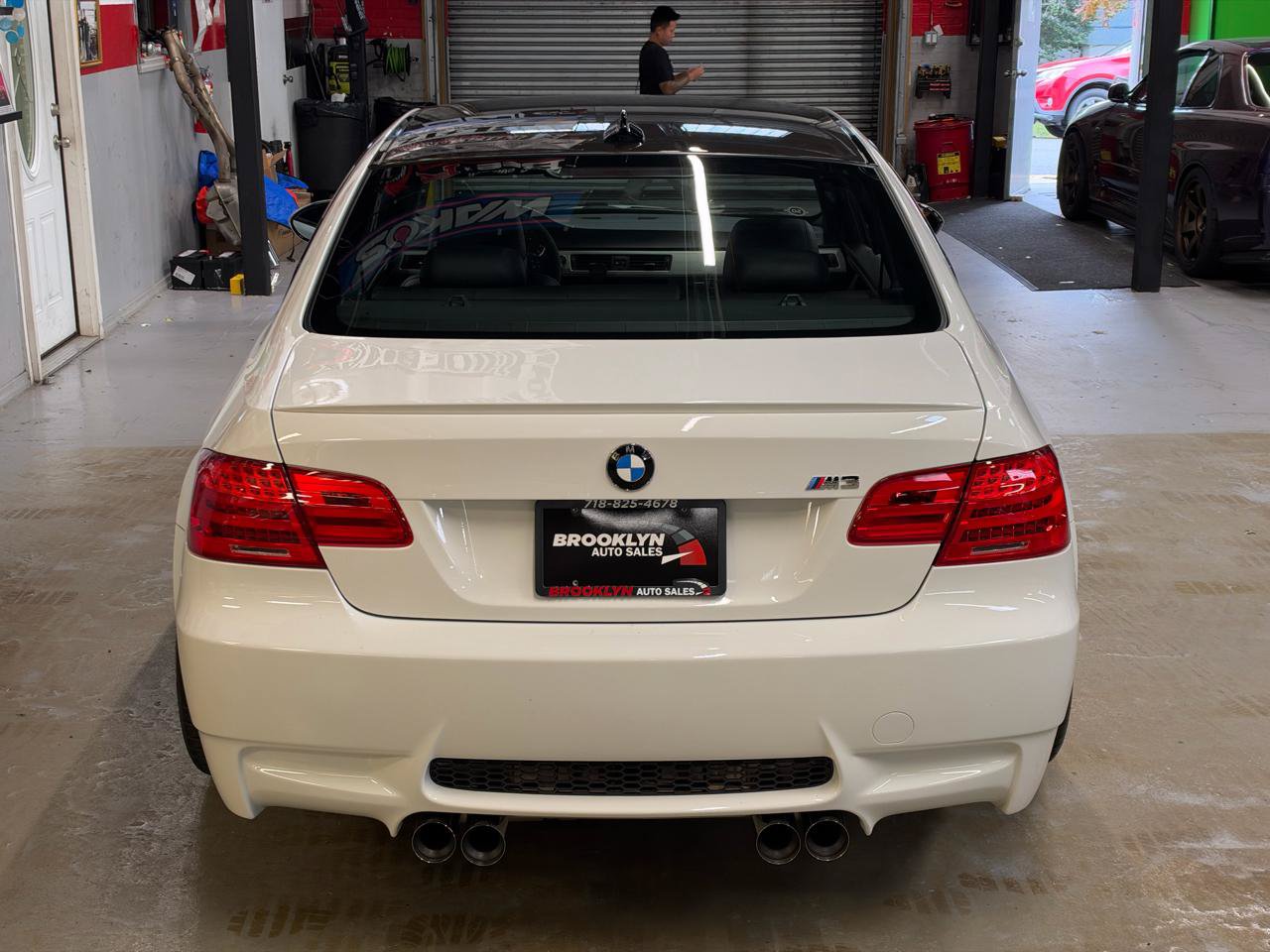 Used 2011 BMW M3 Coupe RWD image 9