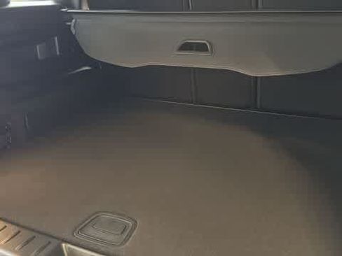 Certified 2026 Mercedes-Benz GLB 35 AMG 4MATIC image 33
