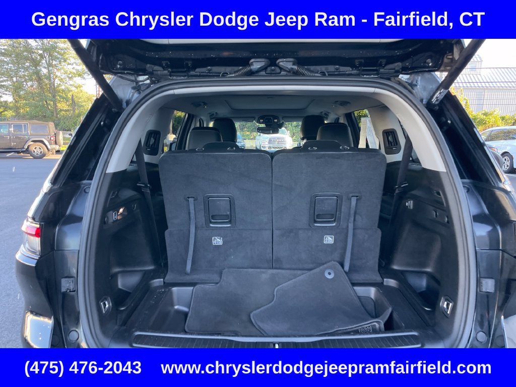 Used 2023 Jeep Grand Cherokee L Limited AWD/4WD image 35