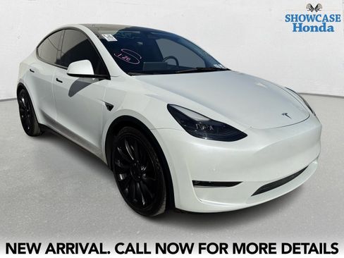 Used 2022 Tesla Model Y Performance image 6