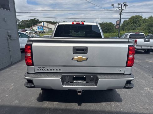 Used 2018 Chevrolet Silverado 1500 LT w/ All Star Edition AWD/4WD image 7