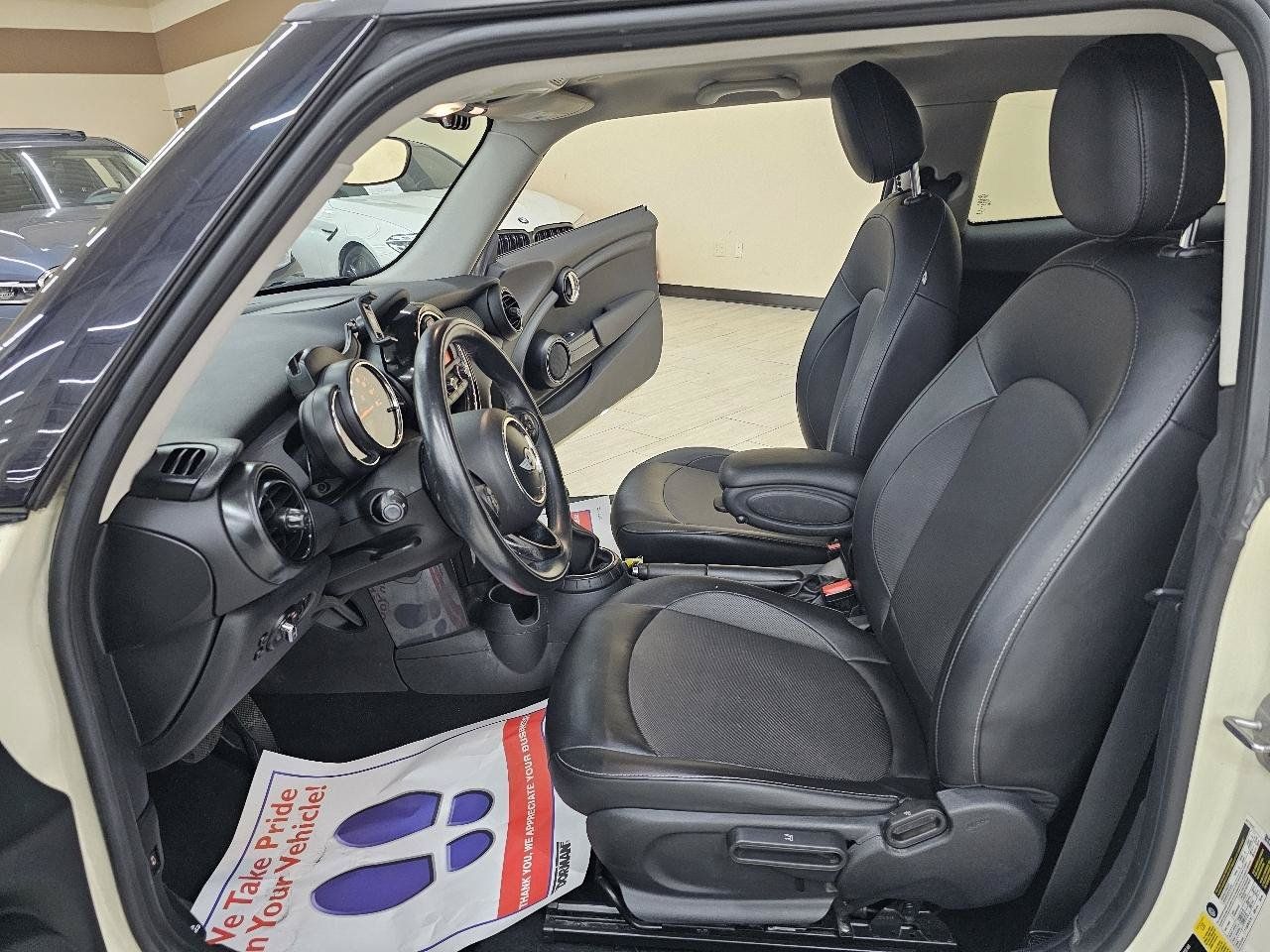 Used 2016 MINI Cooper 2-Door Hardtop FWD image 16
