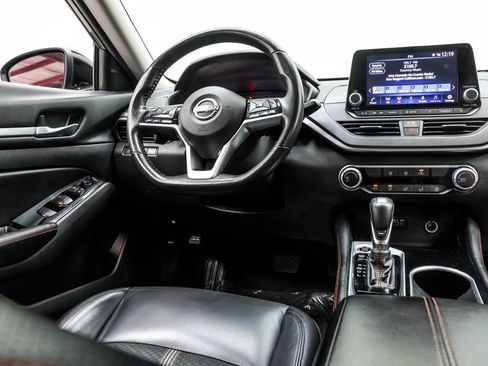 Used 2024 Nissan Altima 2.5 SR FWD image 23