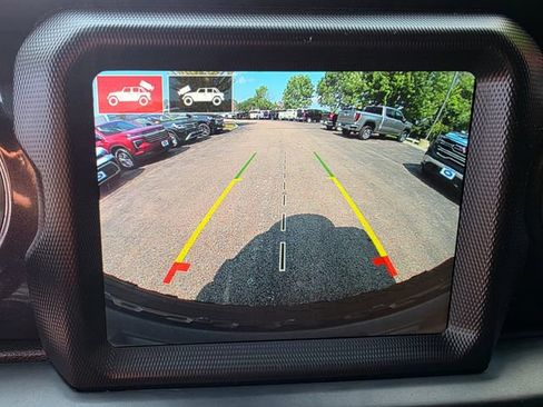 Used 2022 Jeep Wrangler Unlimited Rubicon w/ Trailer Tow Package AWD/4WD image 31