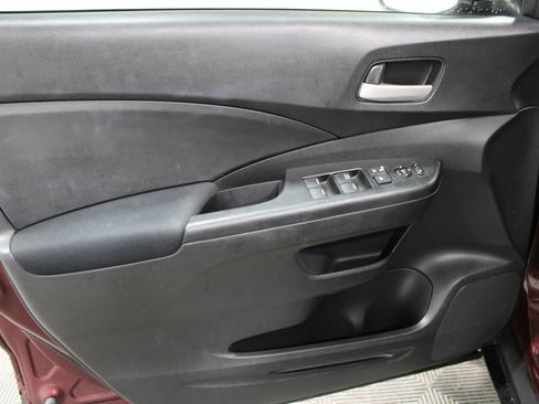Used 2015 Honda CR-V LX image 6
