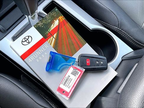 Used 2024 Toyota 4Runner SR5 Premium image 53