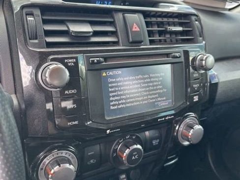 Used 2019 Toyota 4Runner TRD Off-Road Premium AWD/4WD image 5
