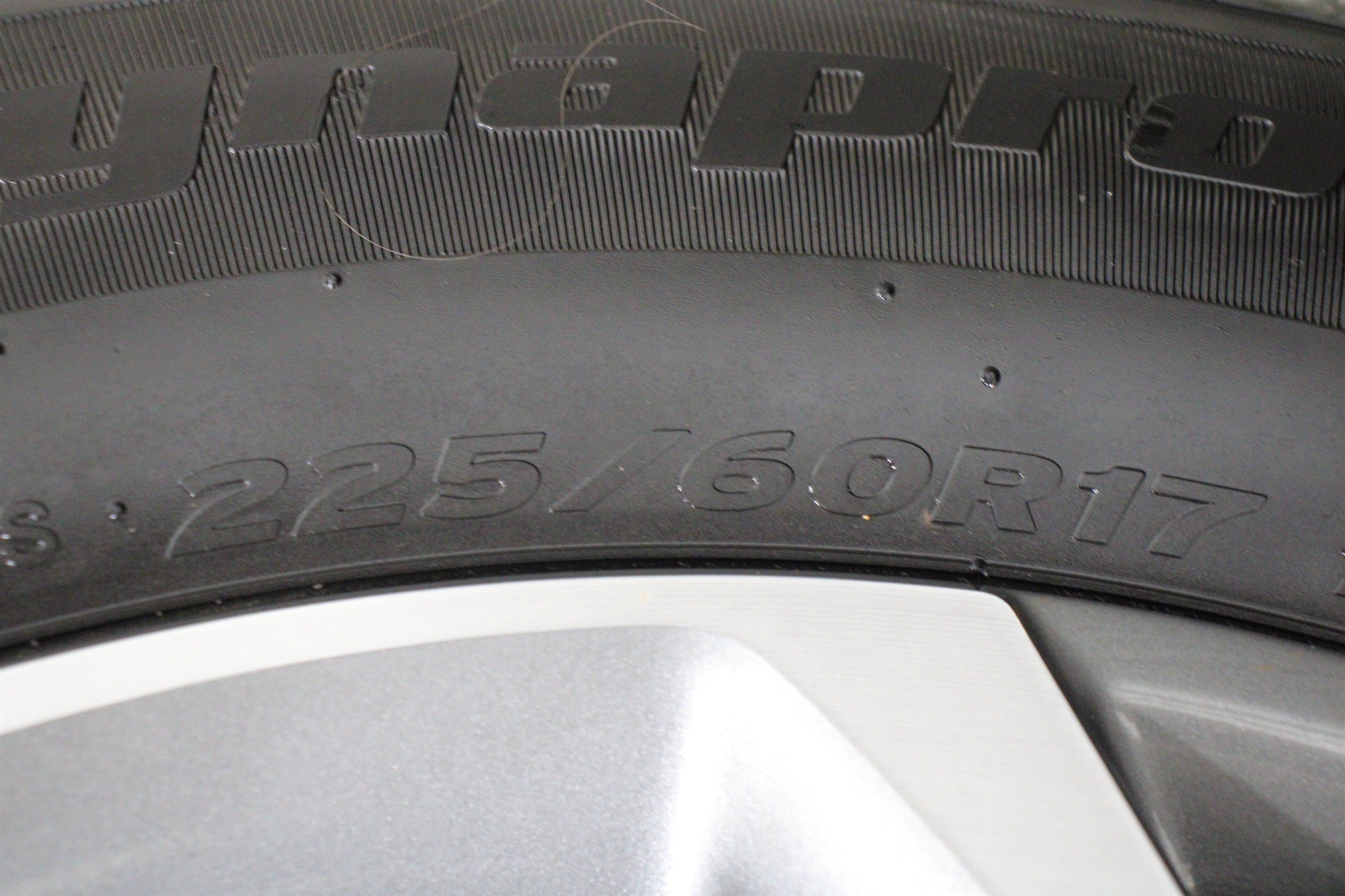 Used 2024 Chevrolet Trax LT FWD image 39