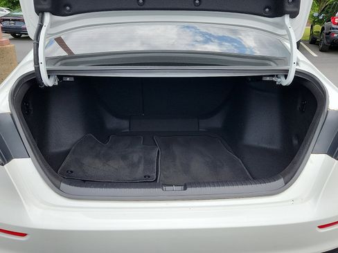 Used 2023 Honda Accord EX image 28