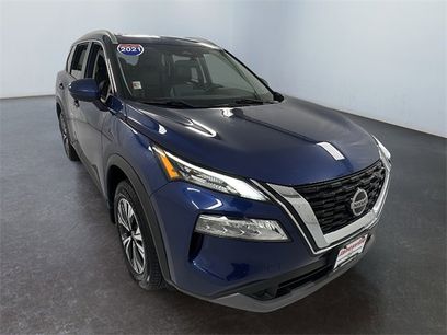 Certified 2021 Nissan Rogue SV w/ Premium Package