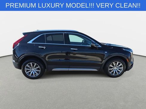 Used 2022 Cadillac XT4 Premium Luxury w/ Safety Alert Package image 4