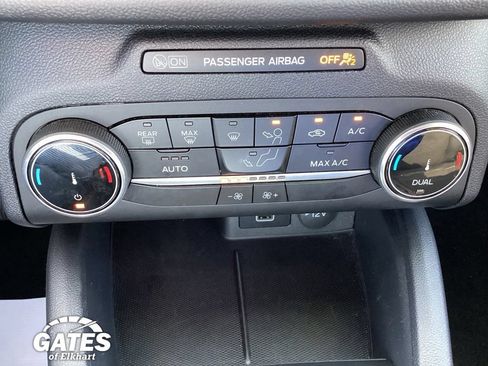 Used 2025 Ford Escape ST-Line AWD/4WD image 21