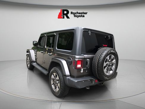Used 2020 Jeep Wrangler Unlimited Sahara AWD/4WD image 5